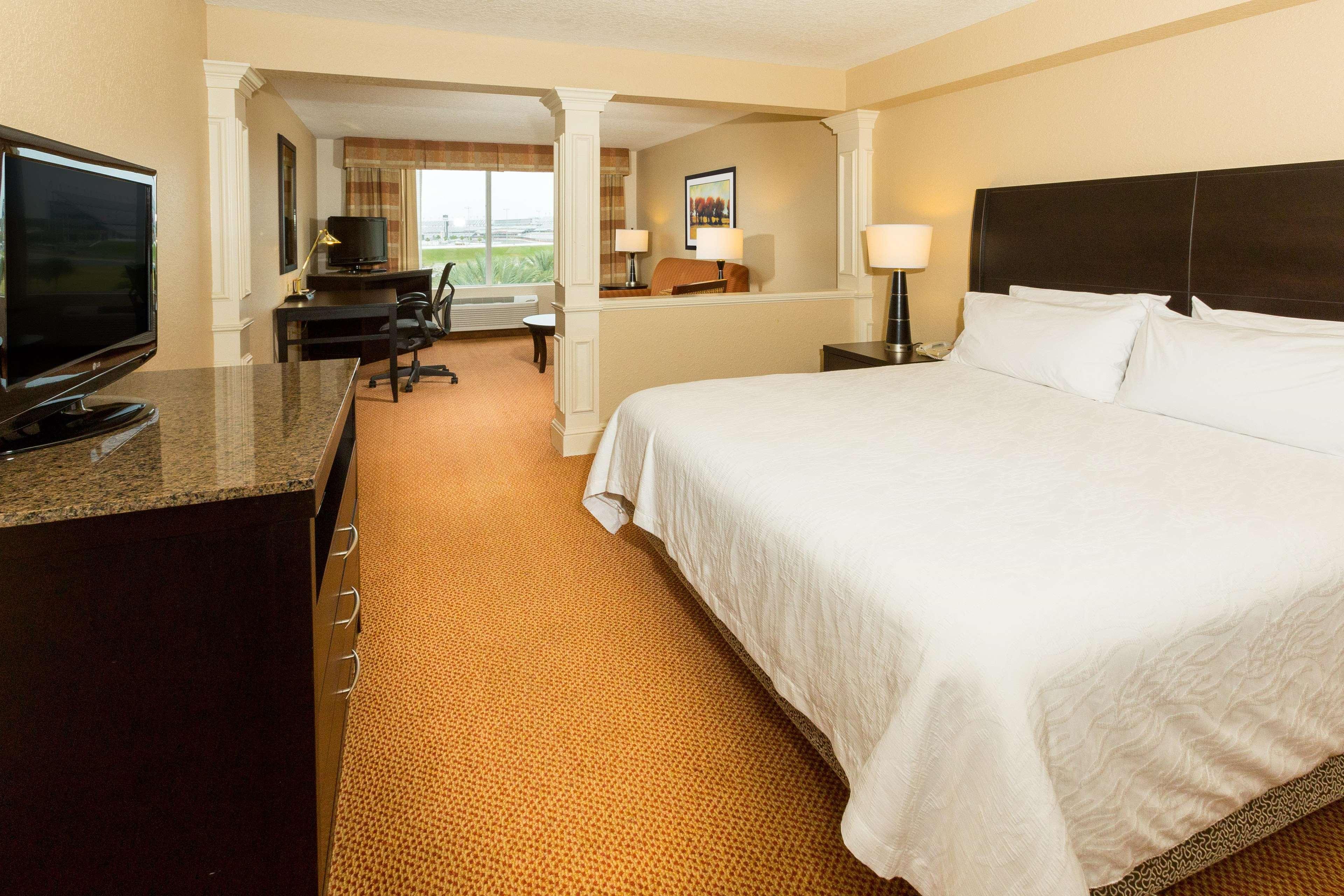 Hilton Garden Inn Daytona Beach Airport Exterior photo